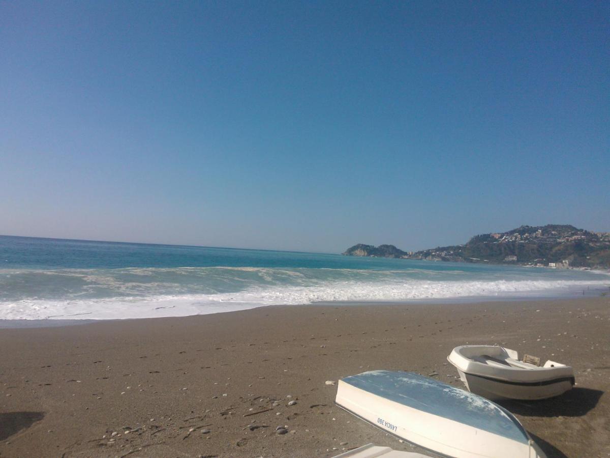 Essenze Di Sicilia Apartment - Letojanni Taormina Luaran gambar