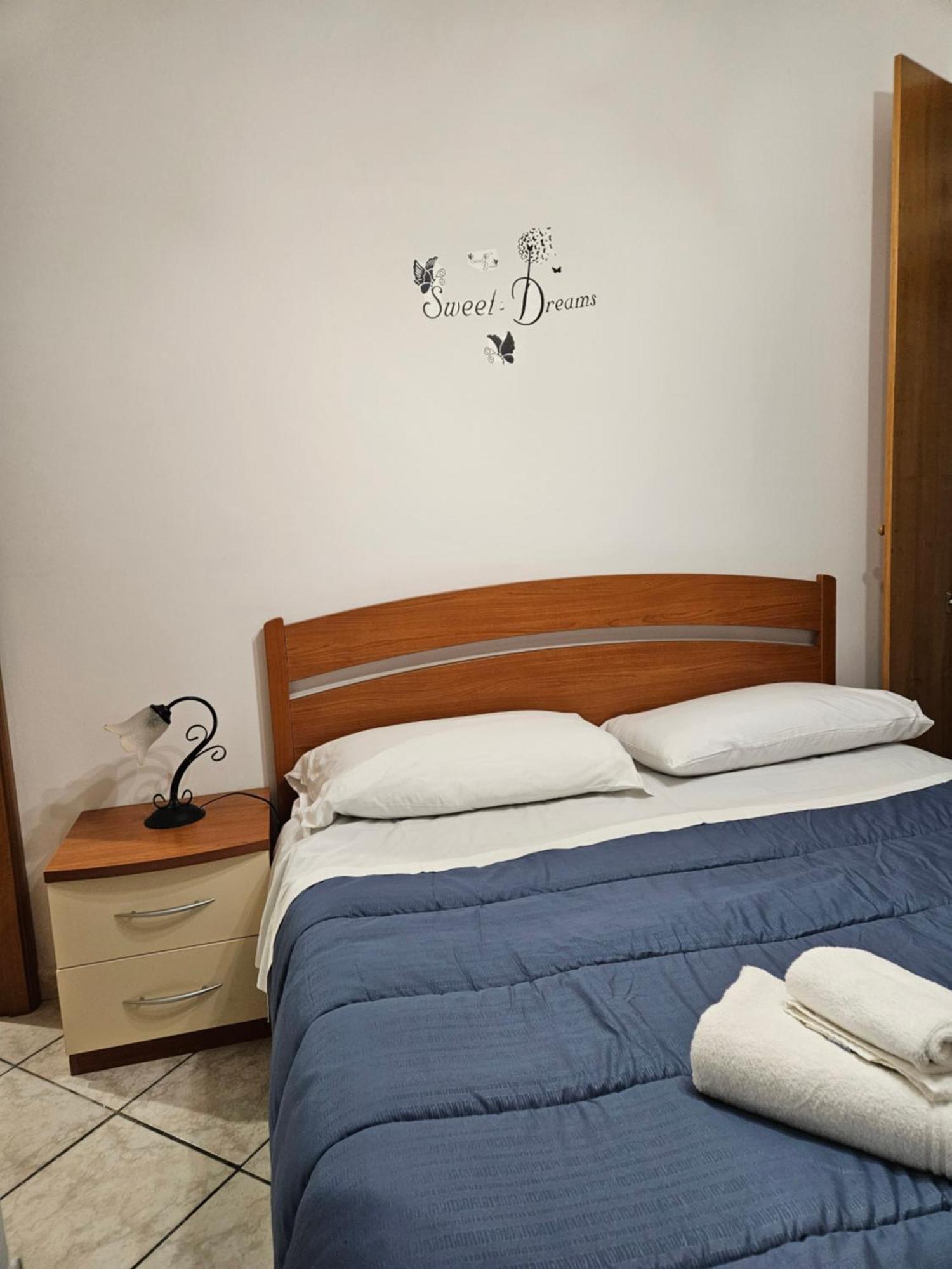 Essenze Di Sicilia Apartment - Letojanni Taormina Luaran gambar