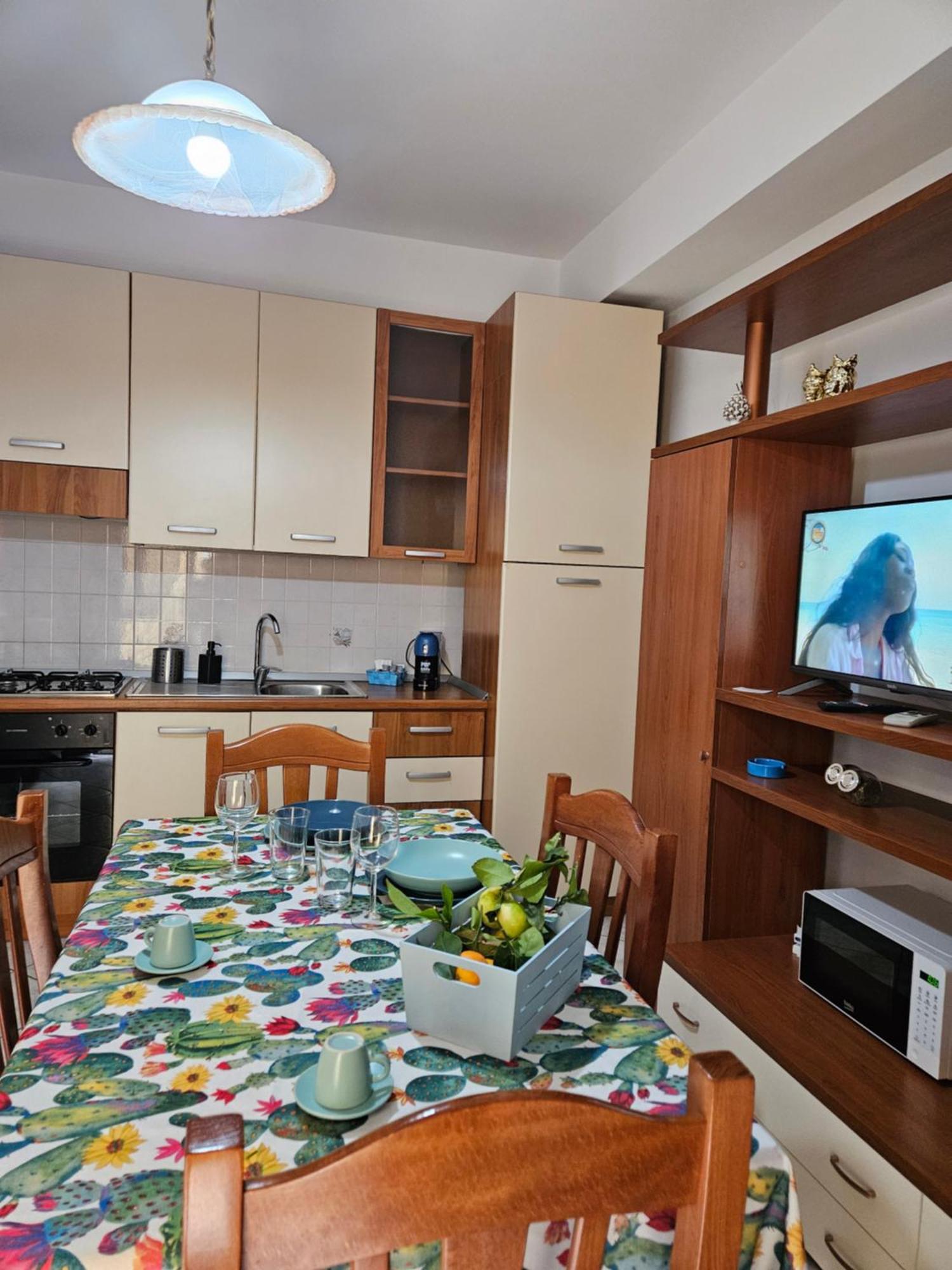 Essenze Di Sicilia Apartment - Letojanni Taormina Luaran gambar