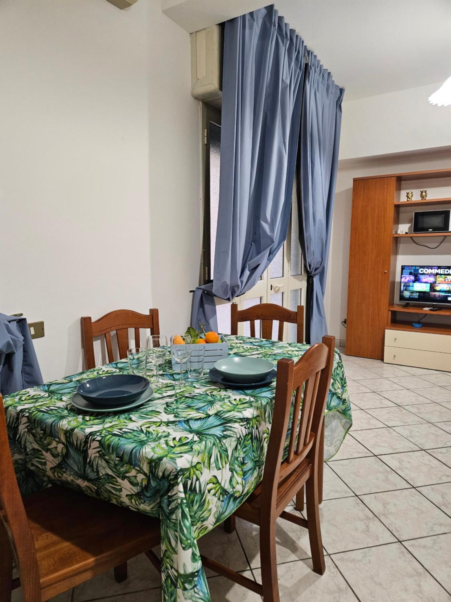 Essenze Di Sicilia Apartment - Letojanni Taormina Luaran gambar
